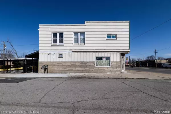 18550 W Warren Avenue, Detroit, MI 48228