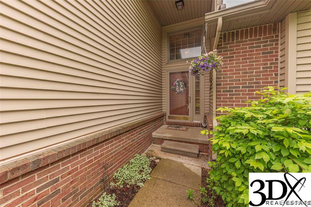 Brighton, MI 48116,2317 Sugar Maple Drive
