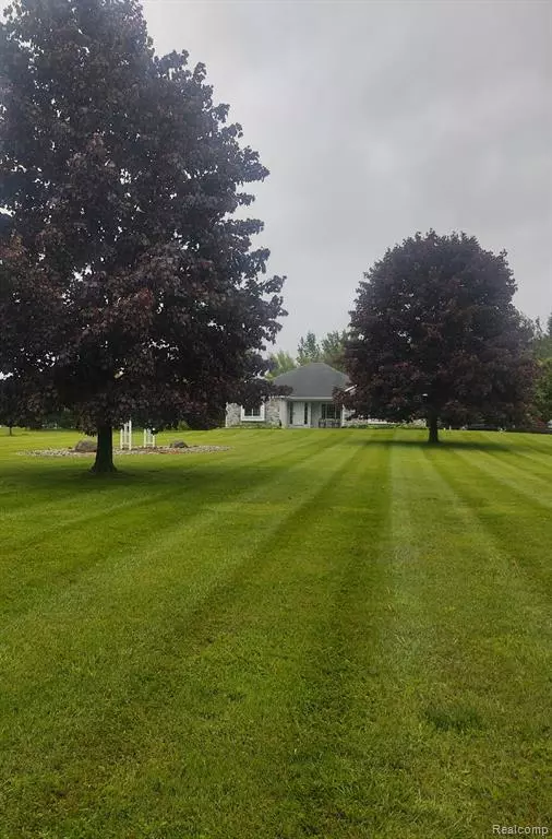 Fenton, MI 48430,6268 Hazard Road