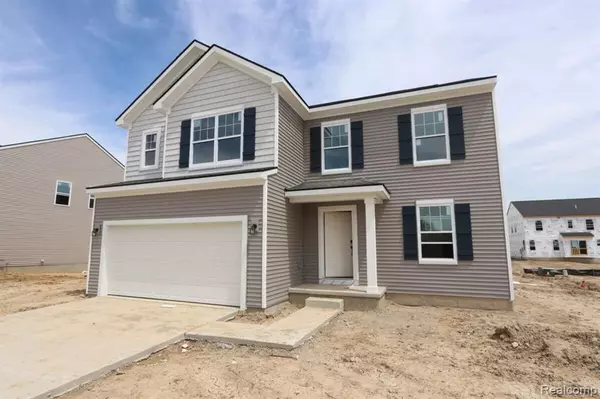 54724 HERON Circle, Chesterfield, MI 48047