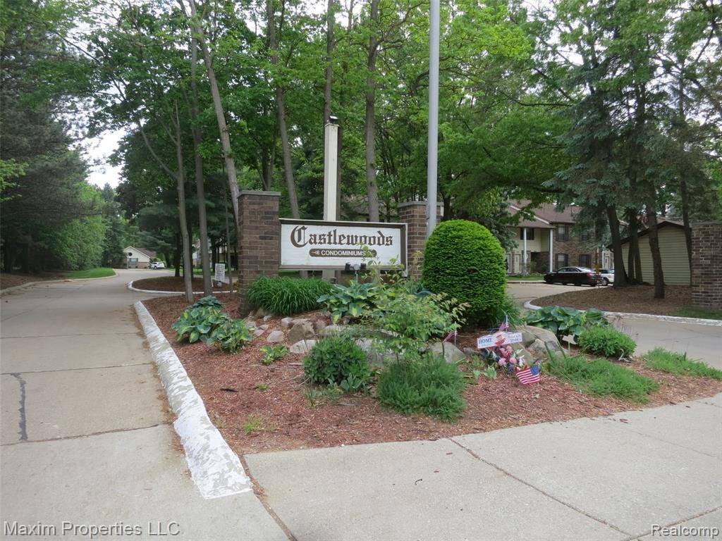 Westland, MI,35707 Hunter Avenue