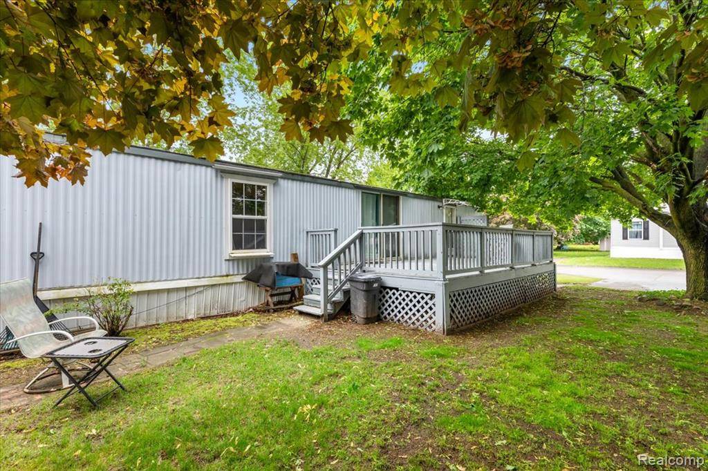 Clarkston, MI 48348,3723 Pinoak Street
