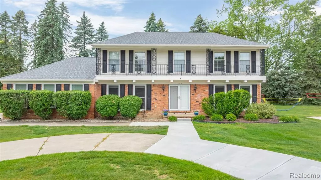 3072 Brewster, West Bloomfield, MI