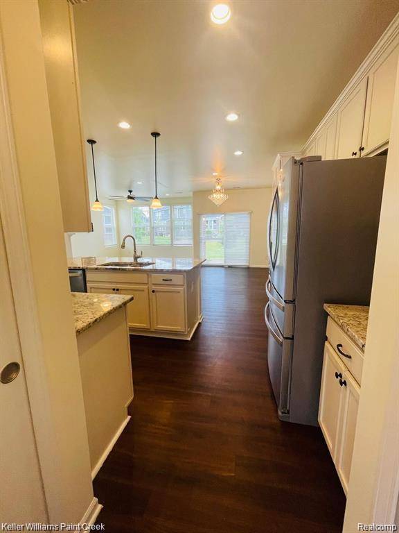 Novi, MI,43478 Chancellor Lane