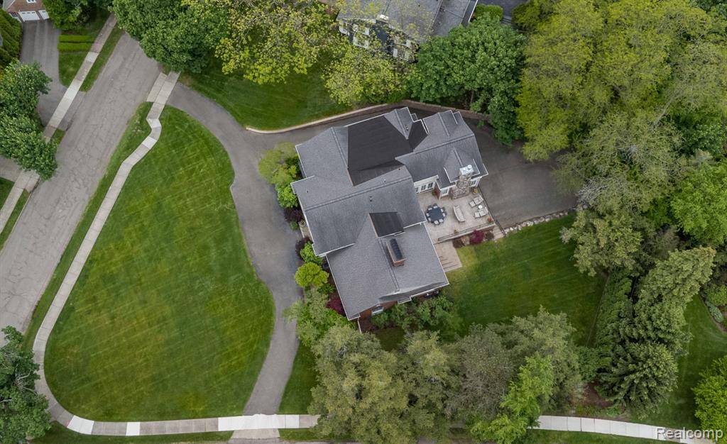 Bloomfield Hills, MI 48301,3320 Morningview Terrace
