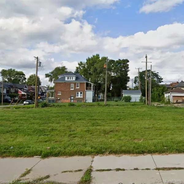 7018 W WARREN Avenue, Detroit, MI 48210