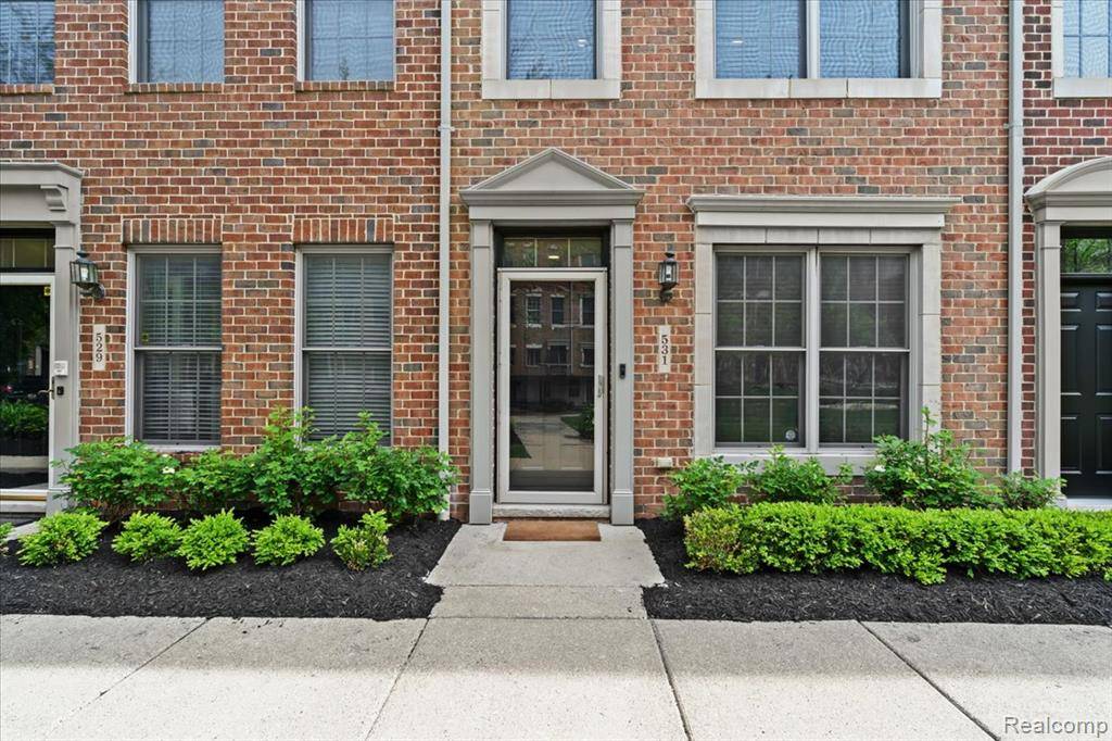 531 Graten Street, Birmingham, MI 48009
