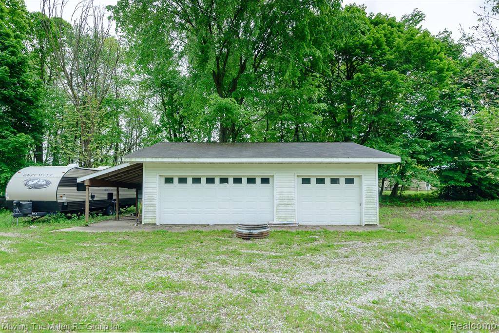 Addison, MI 49220,10531 Devils Lake Highway