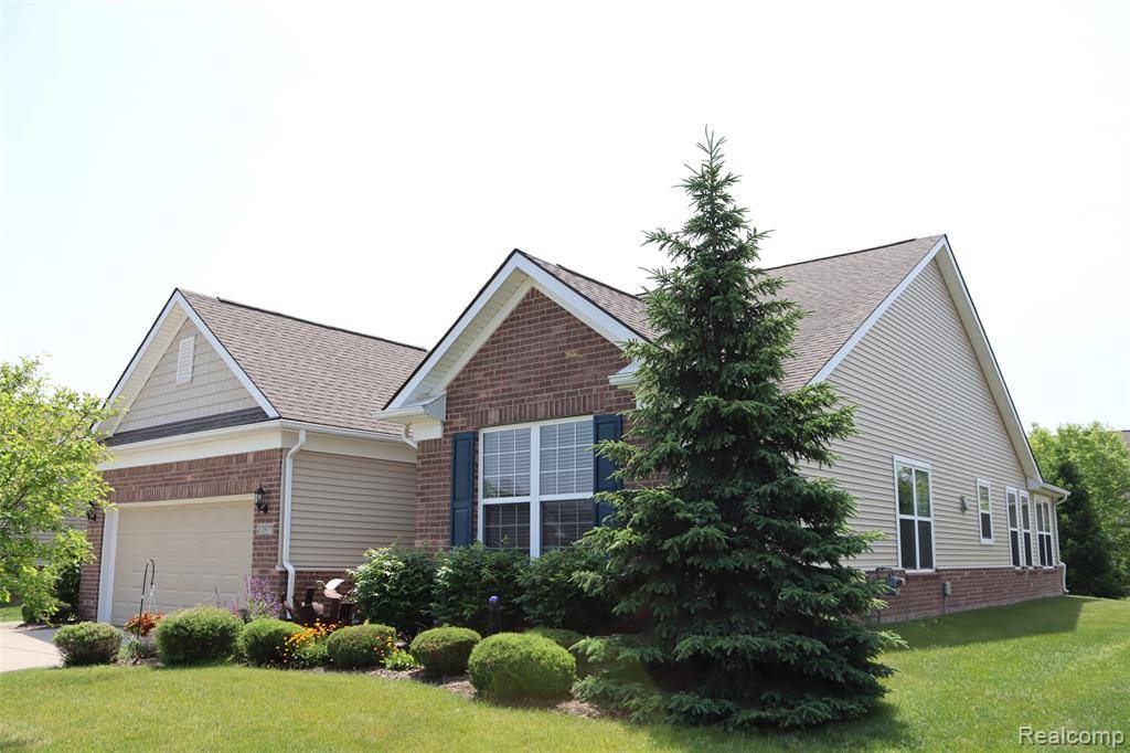 Flat Rock, MI 48134,23971 Manistee Lane