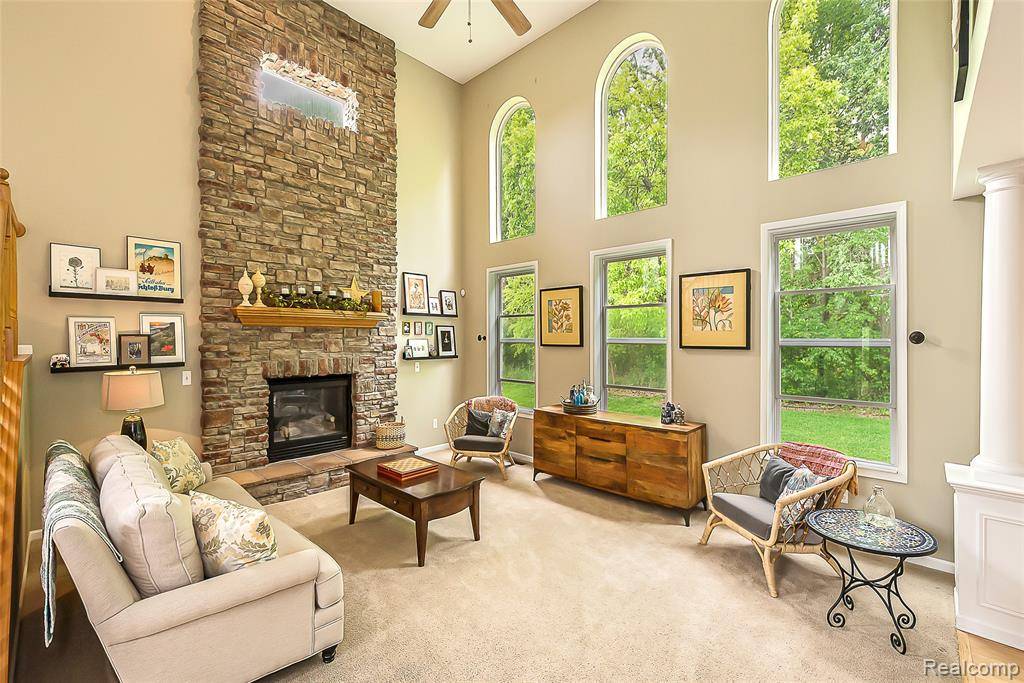 New Hudson, MI 48165,29811 Bradford Drive