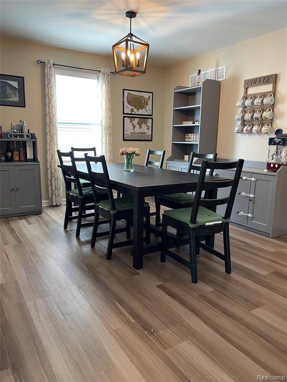 Westland, MI,33500 Birchlawn