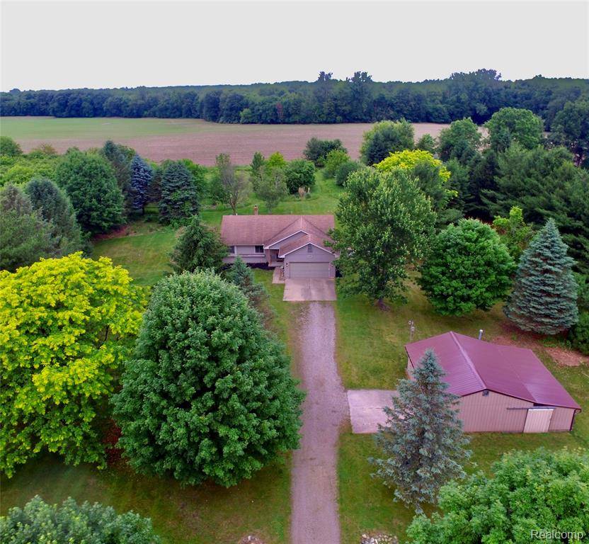 5393 Huschke Road, Webberville, MI 48892