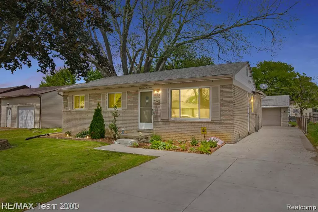 Clinton Twp, MI 48035,20455 Stafford Street