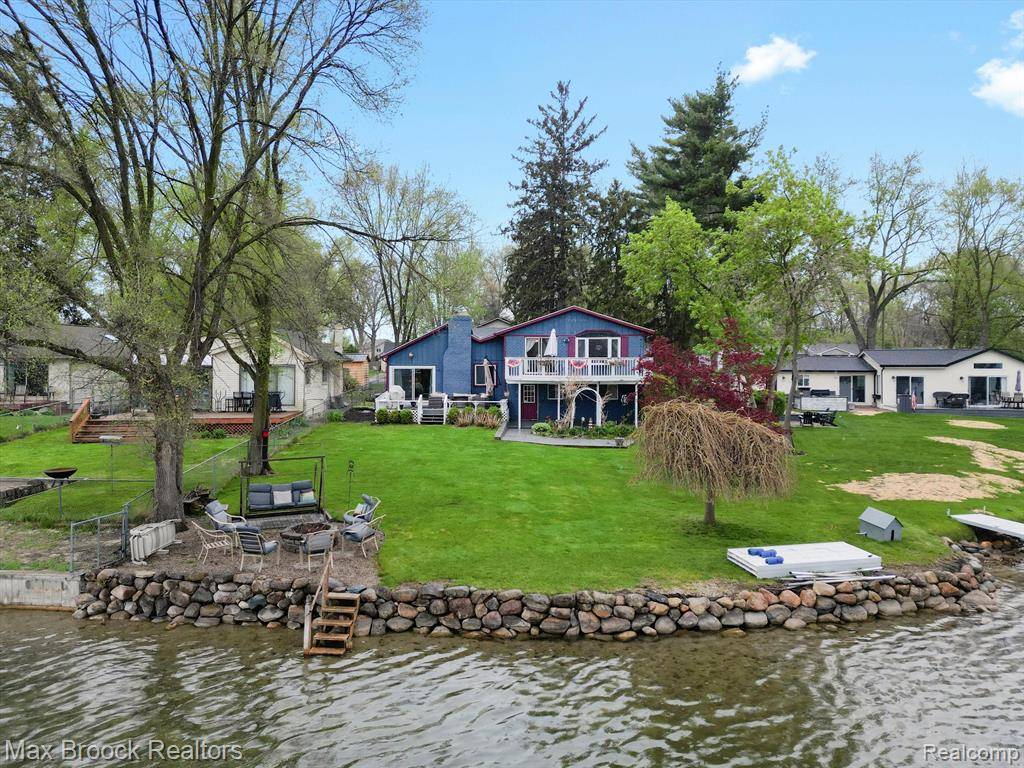 White Lake, MI,9431 MANDON Road