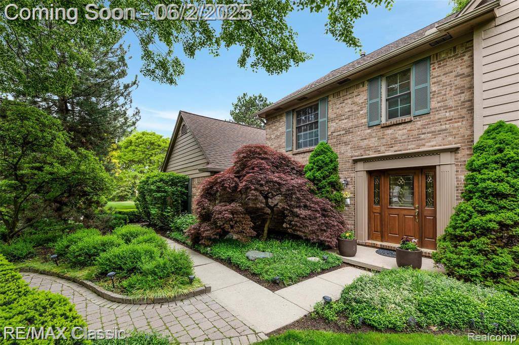 Novi, MI,24267 Bramblewood Drive