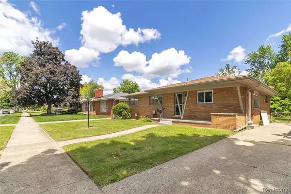 Redford, MI 48239,14328 Fenton