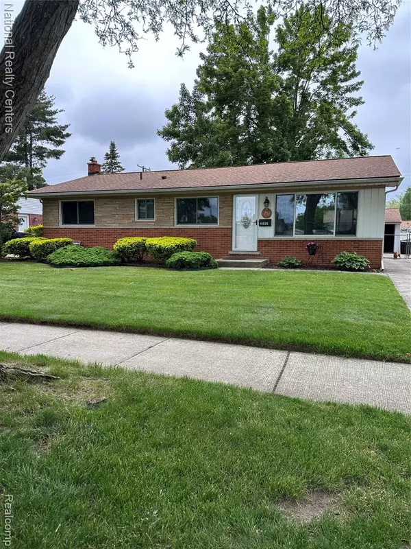 35951 Dover Street, Livonia, MI 48150