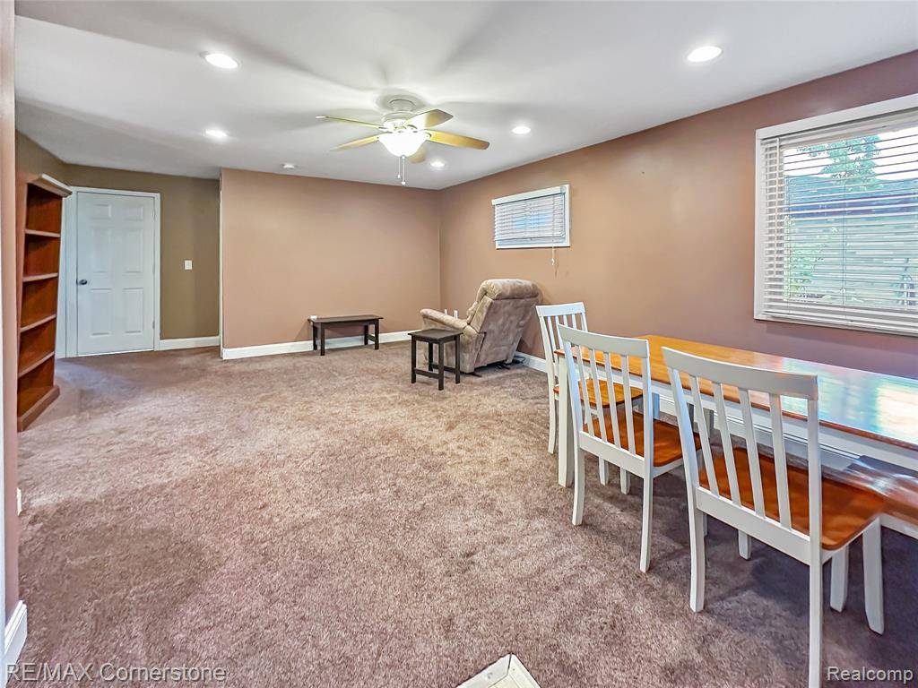 Garden City, MI,32380 Maplewood Street