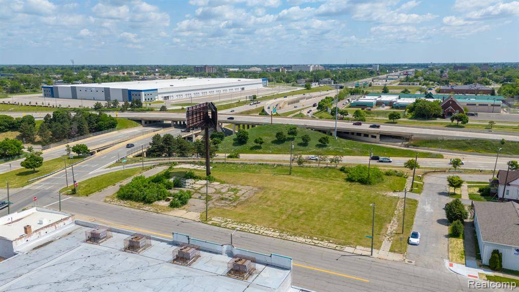 Detroit, MI 48238,13300 Woodrow Wilson Street
