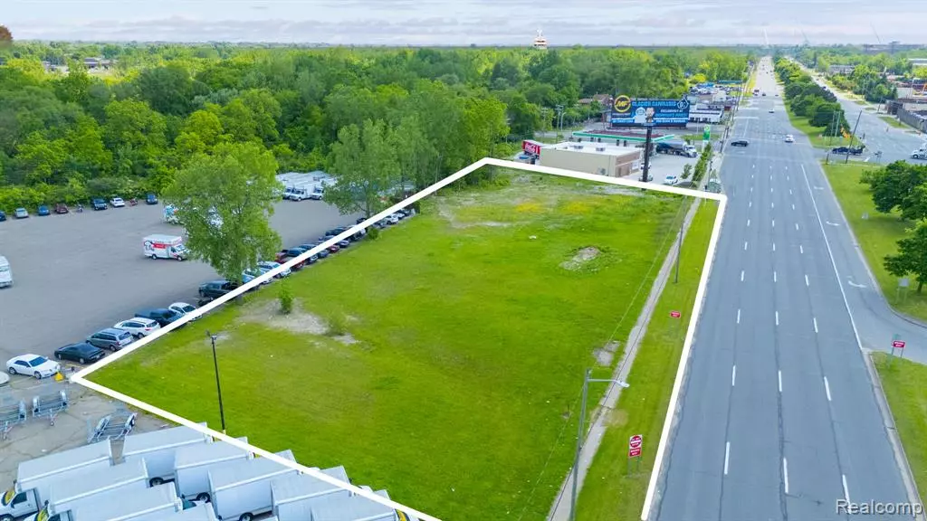 29416 Michigan Avenue, Inkster, MI 48141
