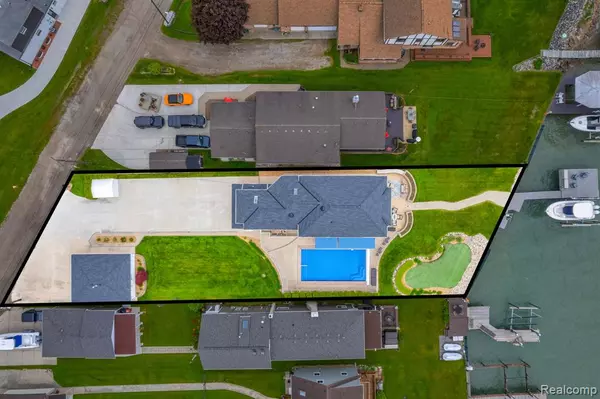 Chesterfield, MI 48047,49370 Bay Lane