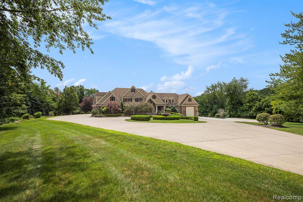 Lapeer, MI 48446,4143 Longview Drive