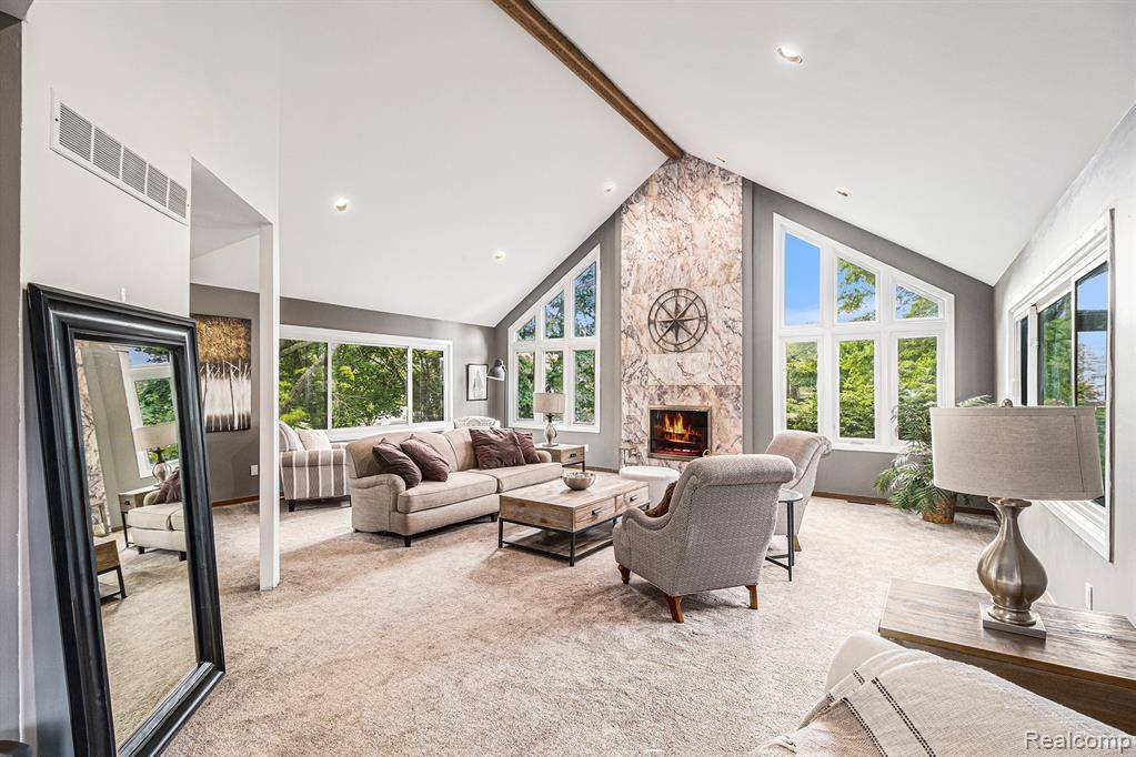 Clarkston, MI 48348,1080 Meadow Crest Drive
