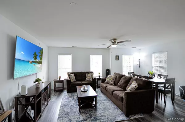 Shelby Twp, MI 48316,8425 Williamstown Drive