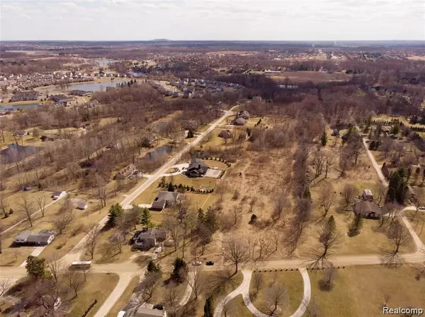 New Hudson, MI 48165,58405 TRAVIS Road