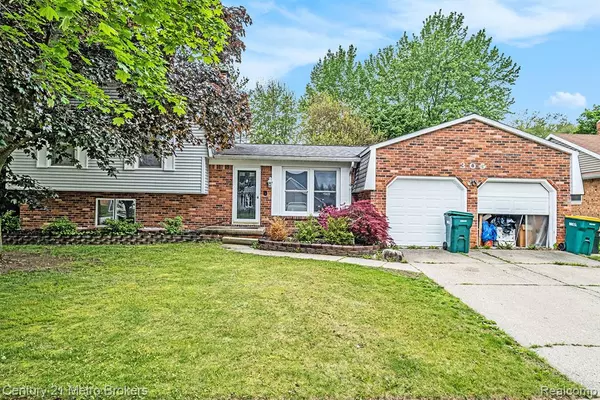 Flushing, MI 48433,305 Oakwood Drive