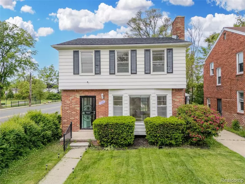 15301 Mansfield Street, Detroit, MI 48227