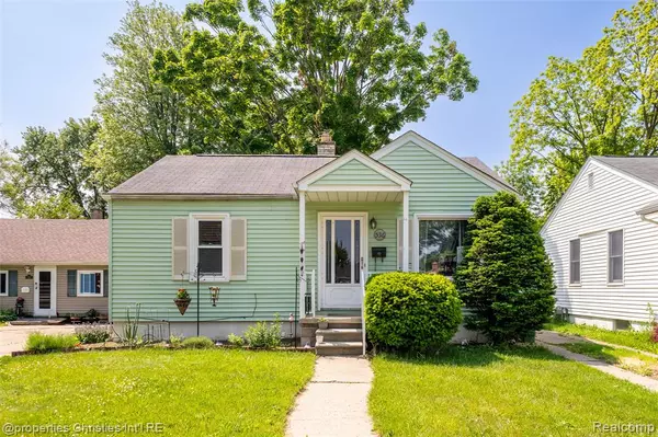 536 Andresen Court, Hazel Park, MI 48030