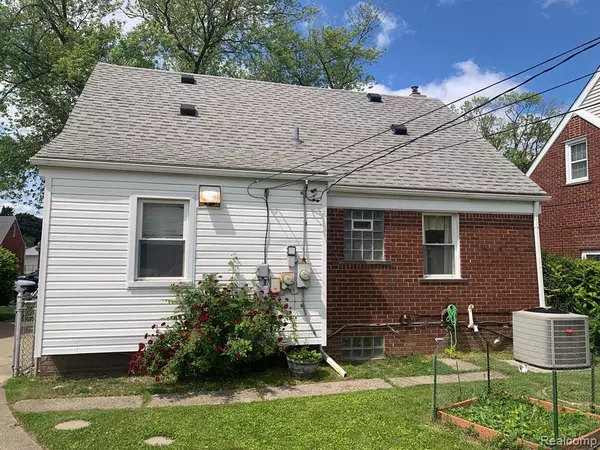 Allen Park, MI 48101,17439 Brody Avenue