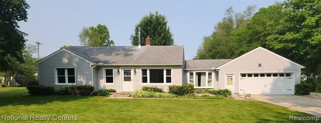 13780 Farm Road, Belleville, MI 48111