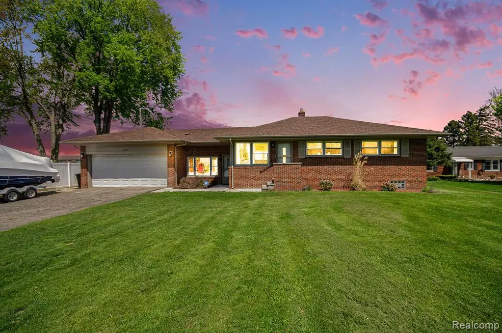 Harrison Township, MI,25561 S River Road