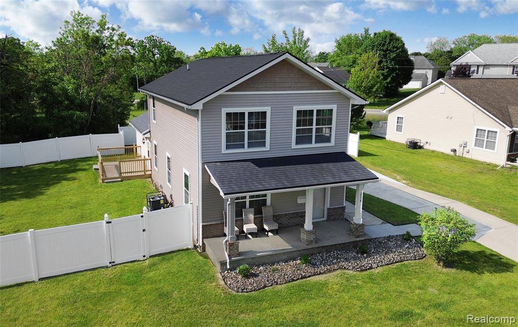 218 E Wood Street, Flint, MI 48503