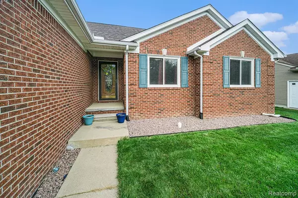 Carleton, MI 48117,12436 Spencer Lane