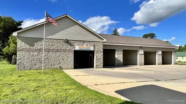 Evart, MI 49631,506 W 7TH Street