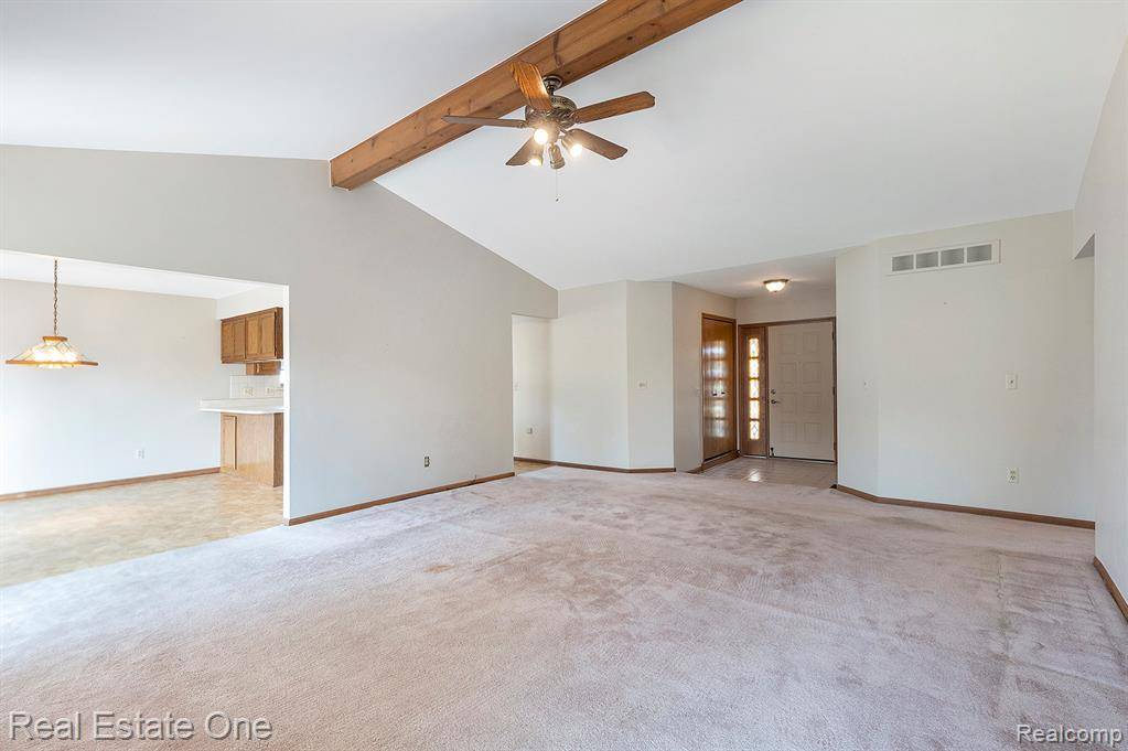Clinton Twp, MI 48038,16256 Karen Drive