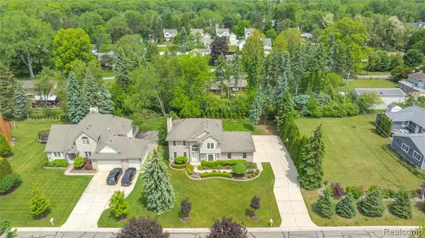 Commerce Twp, MI 48390,2105 Rob Ridge