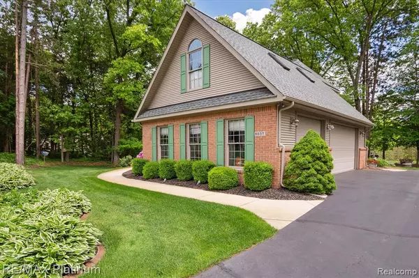 Pinckney, MI 48169,8257 Abalone Way