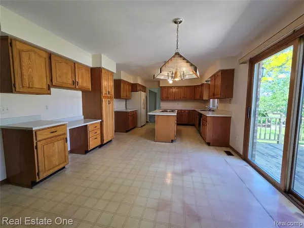 Farmington, MI 48331,39126 Wilton Court