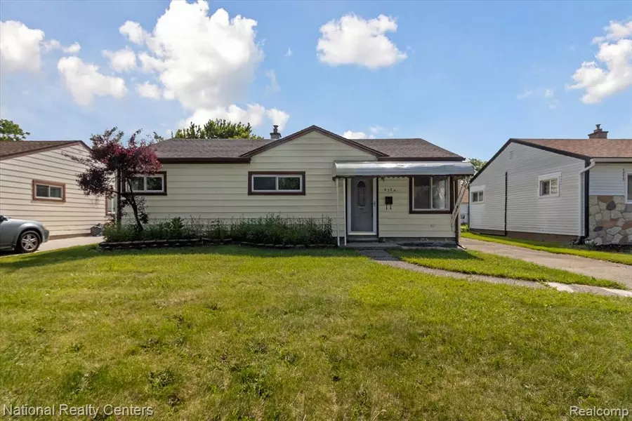 6224 Gilman Street, Garden City, MI
