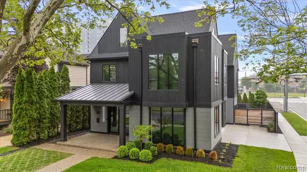 787 Ann Street, Birmingham, MI 48009