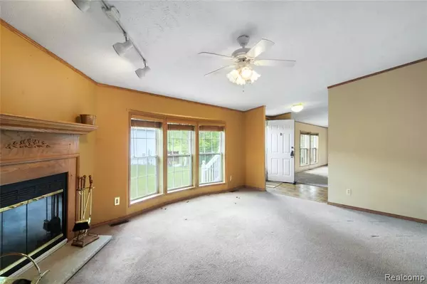 Newport, MI 48166,2074 Decoy Lane