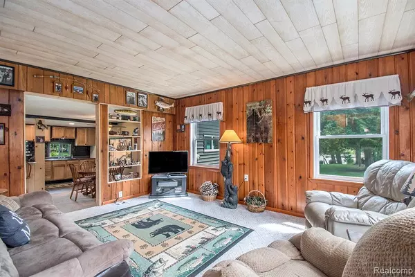 Farwell, MI 48622,8515 Old State Avenue