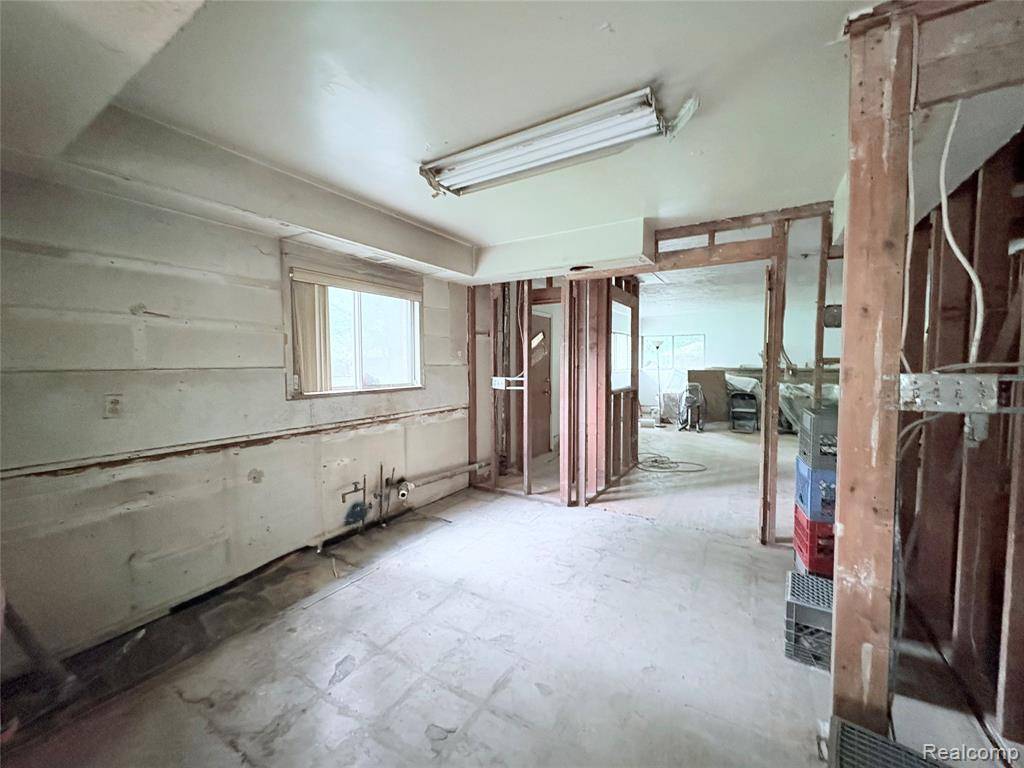 Southfield, MI 48033,25240 Muerland Road