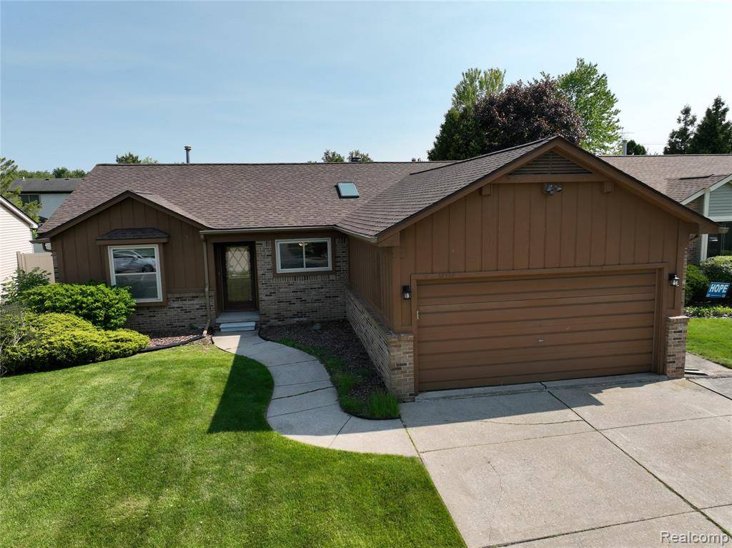 42767 Colling Drive, Canton, MI 48188