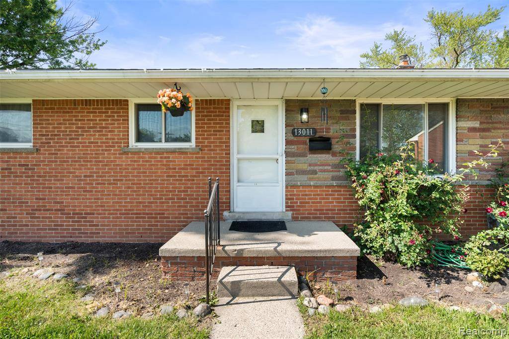 Warren, MI 48088,13011 Chippewa Drive