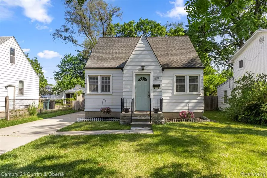 619 E 14 Mile Road, Clawson, MI